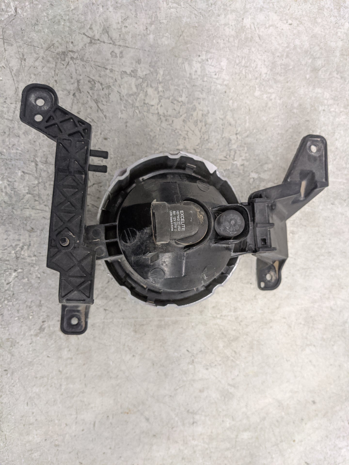 2011-2013 Kia Sorento Passenger Right Oem Fog Light Lamp - Oemusedautoparts1.com