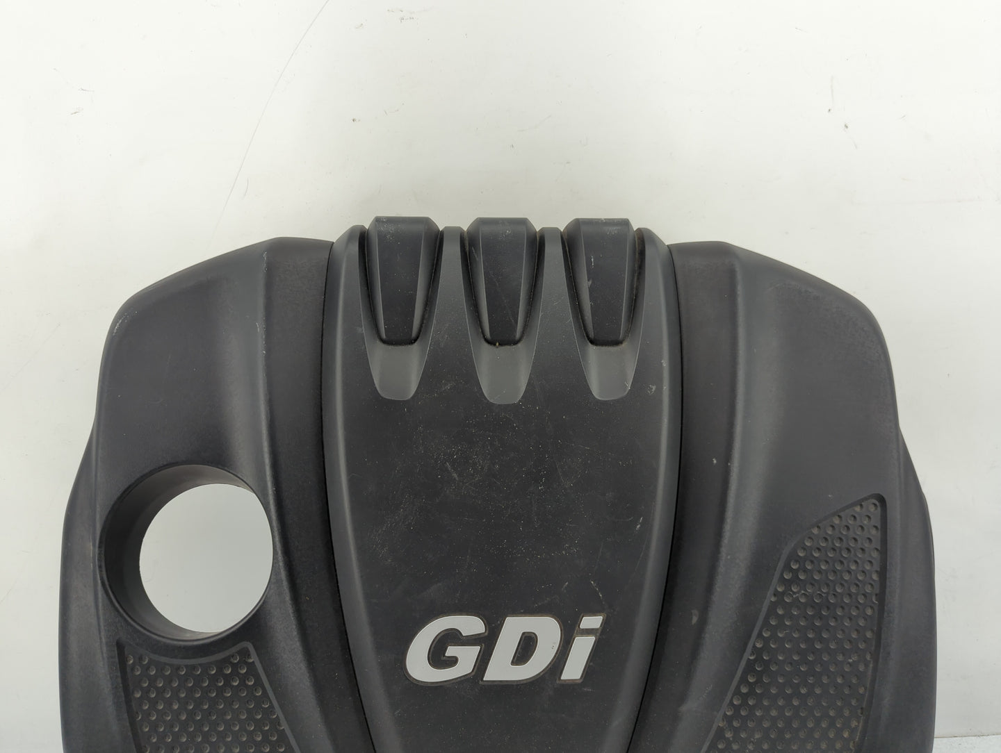 2012 Kia Sorento Engine Cover - Oemusedautoparts1.com