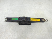 2012 Kia Sorento Spare Scissor Car Jack 1390163 - Oemusedautoparts1.com