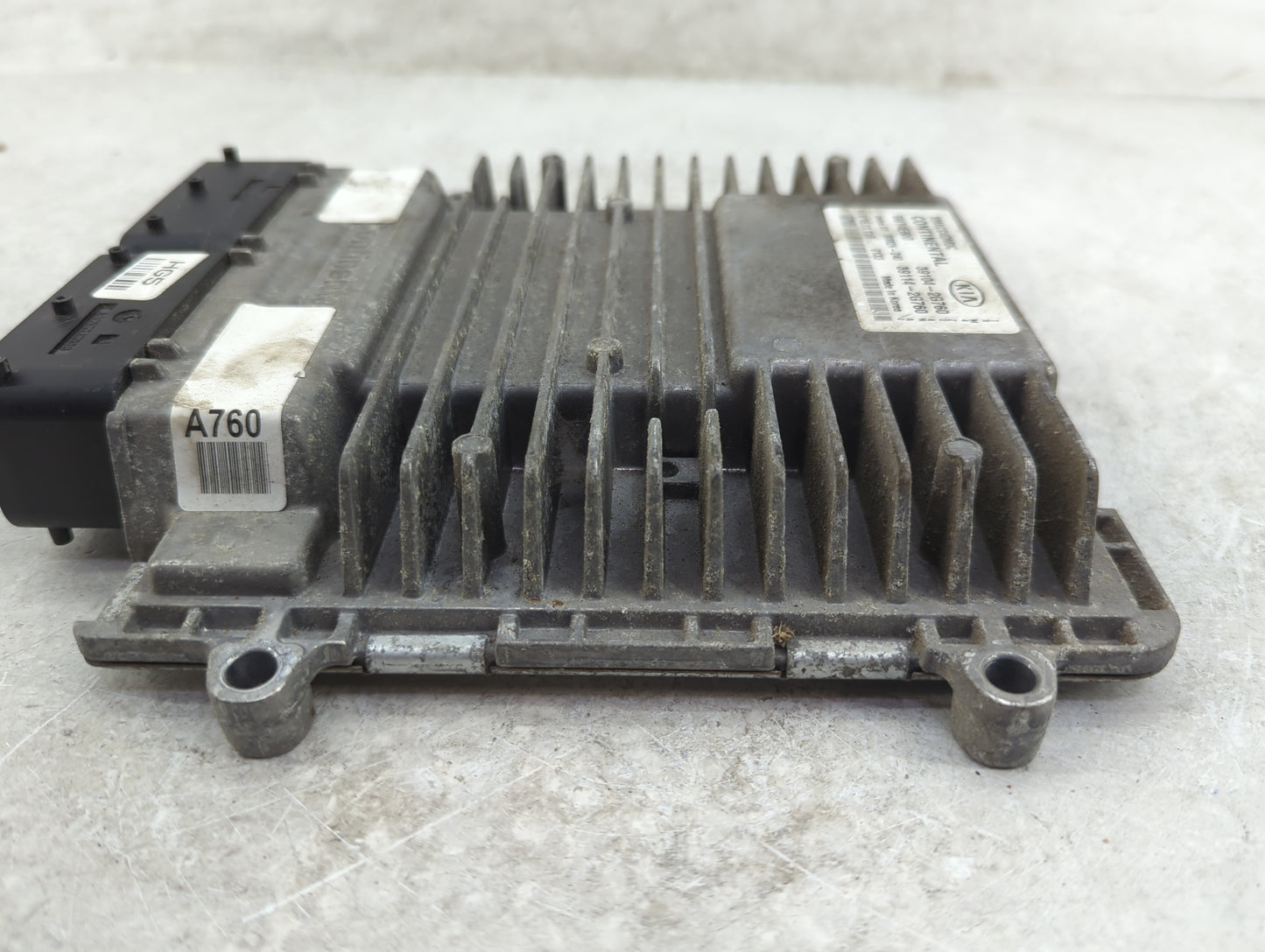 2012-2013 Kia Sorento PCM Engine Control Computer ECU ECM PCU OEM P/N:39104-2G760 39114-2G760, XMACC4DM3C Fits Fits 2012 201