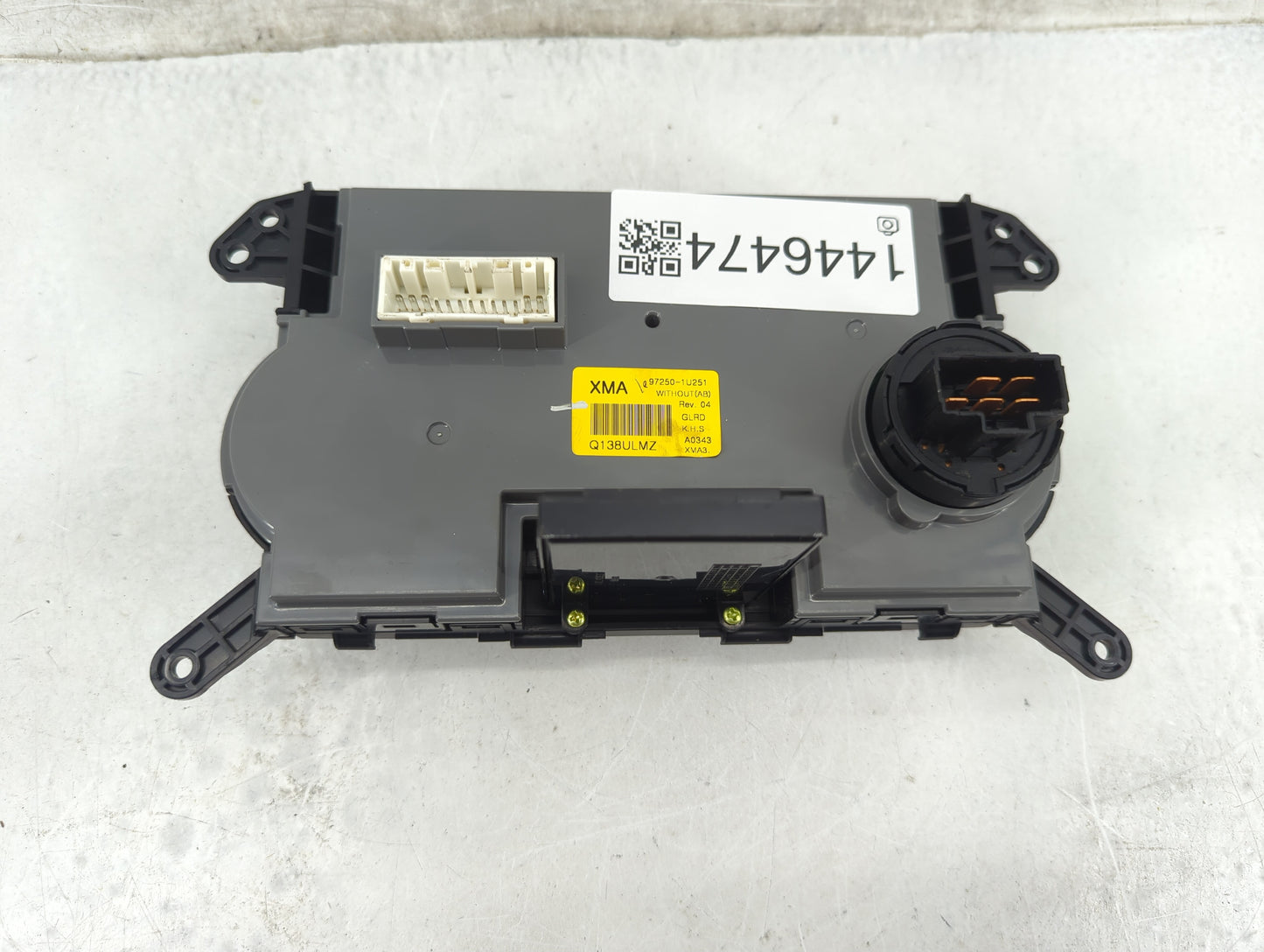 2011-2013 Kia Sorento Climate Control Module Temperature AC/Heater Replacement P/N:97250-1U251 Fits Fits 2011 2012 2013 OEM 