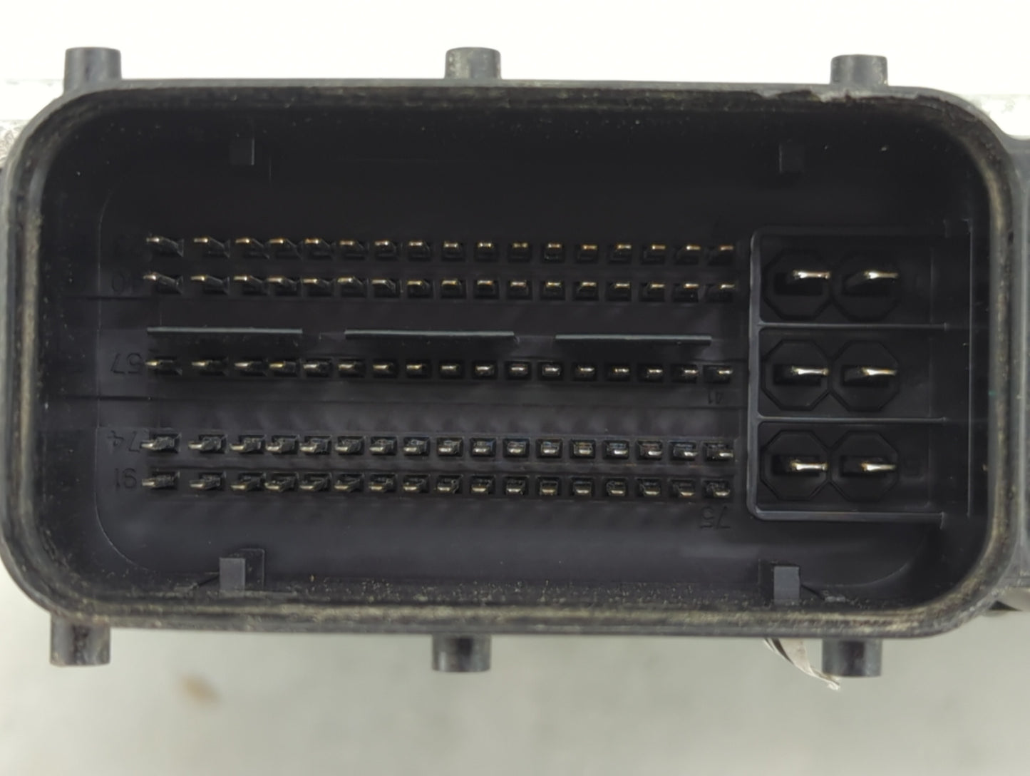 2012-2013 Kia Sorento PCM Engine Control Computer ECU ECM PCU OEM P/N:XMACC4DM3B 5WY4E58B, 39103-2G760 Fits Fits 2012 2013 O