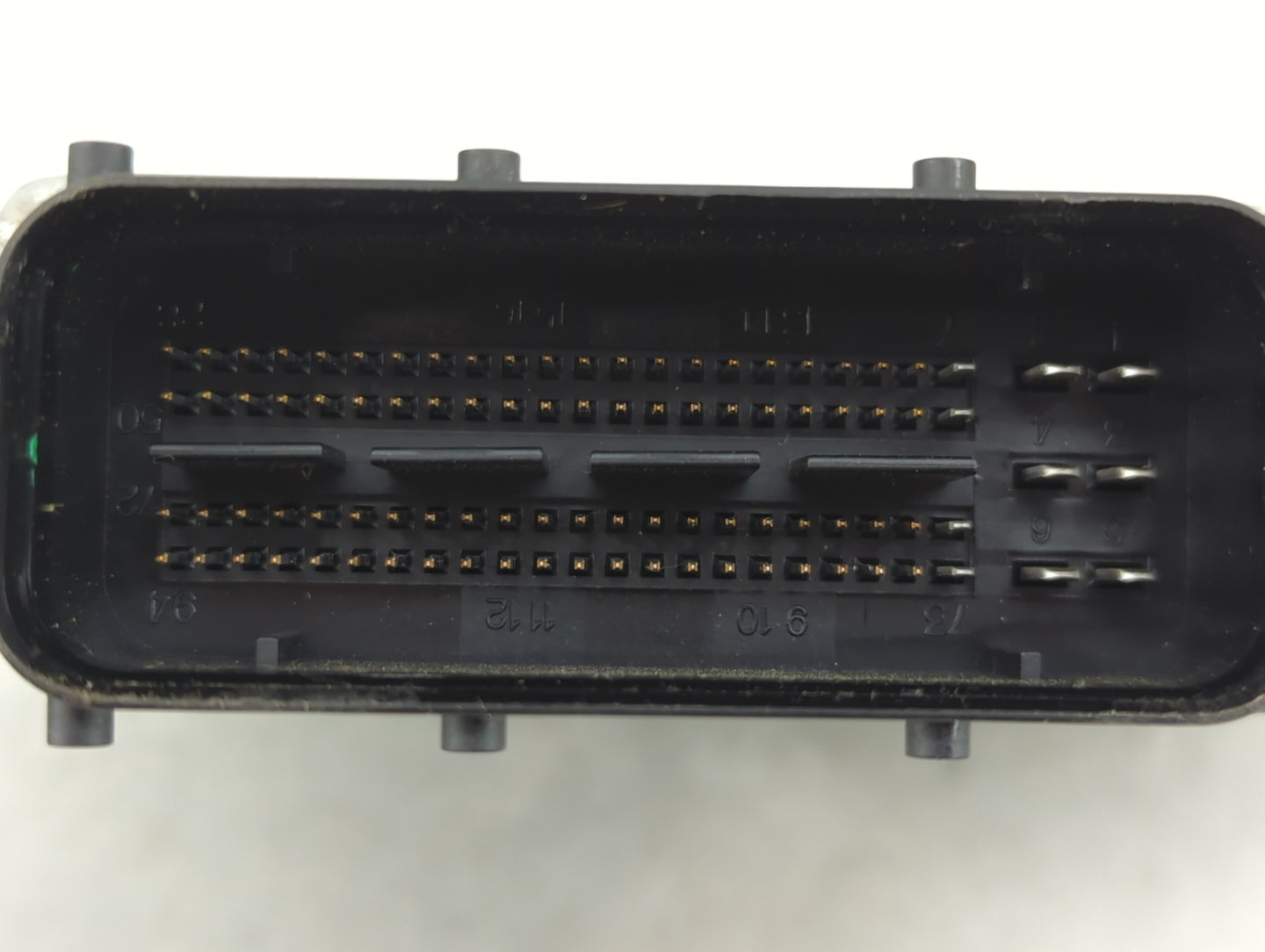 2011-2013 Kia Sorento PCM Engine Control Computer ECU ECM PCU OEM P/N:XMACC4DM0A 5WY4S01B, 39133-2G121 Fits Fits 2011 2012 2