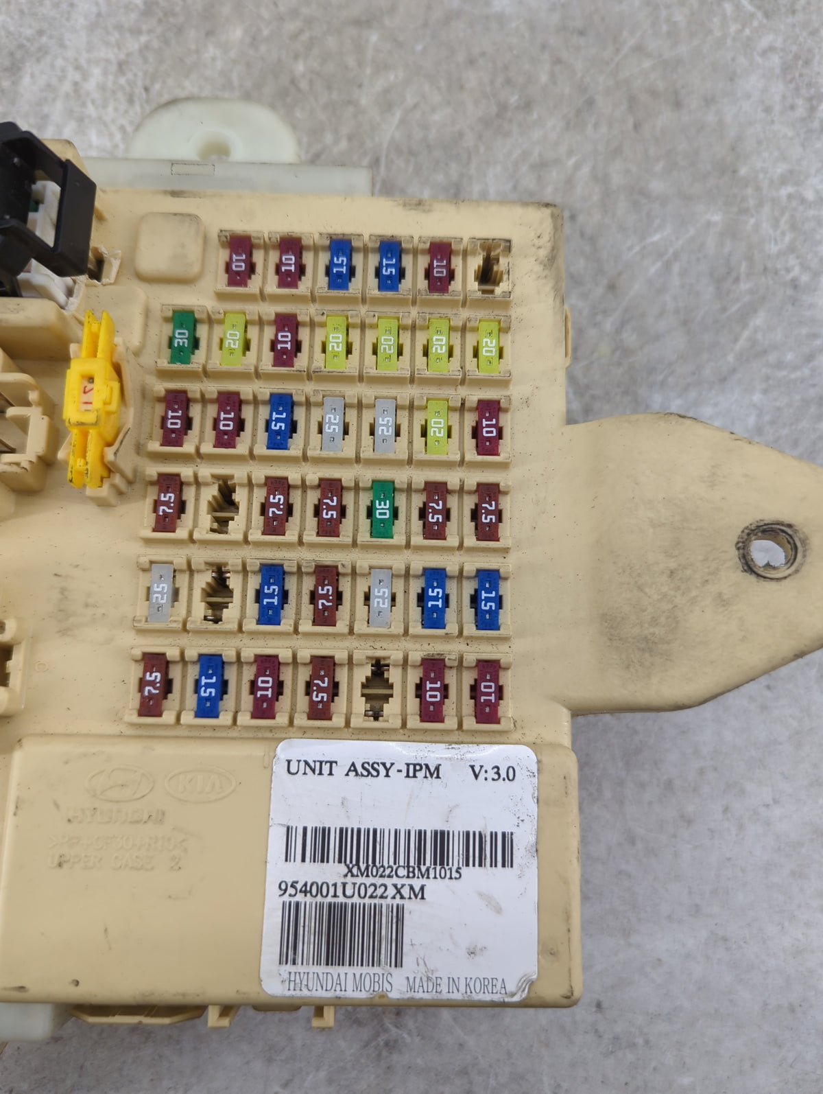 2012 Kia Sorento Fusebox Fuse Box Panel Relay Module P/N:954001U022XM XM022CBM1015 Fits OEM Used Auto Parts - Oemusedautopar