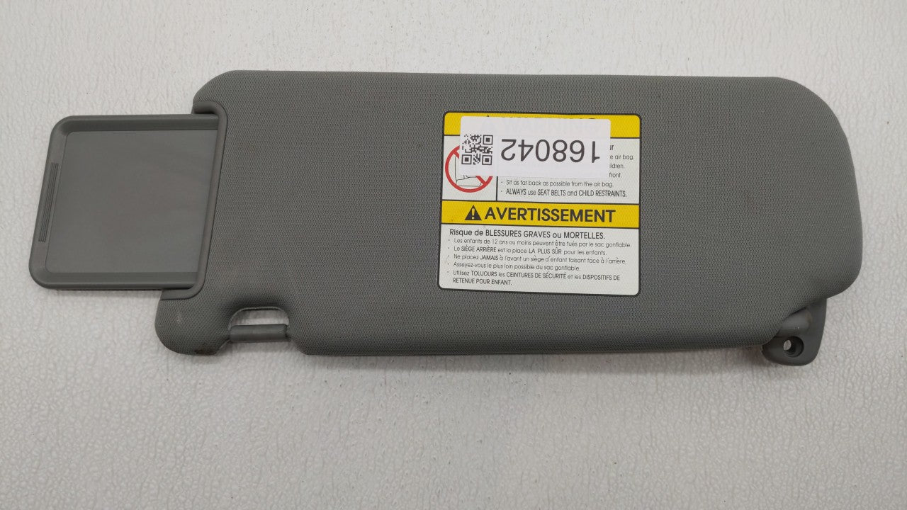 2011-2015 Kia Sorento Sun Visor Shade Replacement Passenger Right Mirror Fits Fits 2011 2012 2013 2014 2015 OEM Used Auto Pa