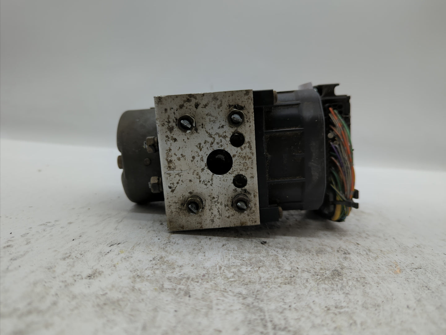 2011-2013 Kia Sorento ABS Pump Control Module Replacement P/N:58910-1U860 BE6003E622 Fits Fits 2011 2012 2013 OEM Used Auto 
