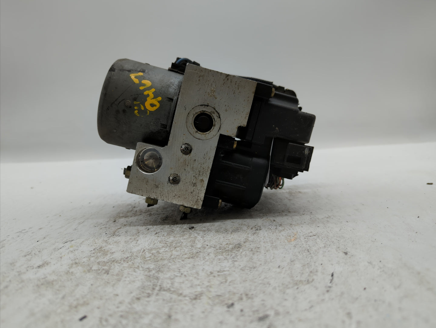 2011-2013 Kia Sorento ABS Pump Control Module Replacement P/N:58910-1U860 BE6003E622 Fits Fits 2011 2012 2013 OEM Used Auto 