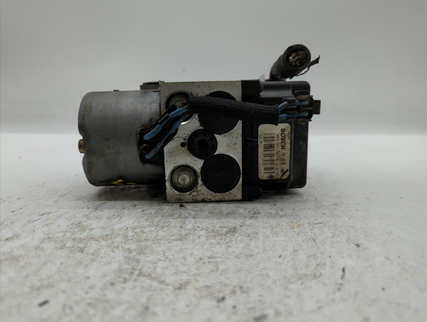 2011-2013 Kia Sorento ABS Pump Control Module Replacement P/N:58910-1U860 BE6003E622 Fits Fits 2011 2012 2013 OEM Used Auto 