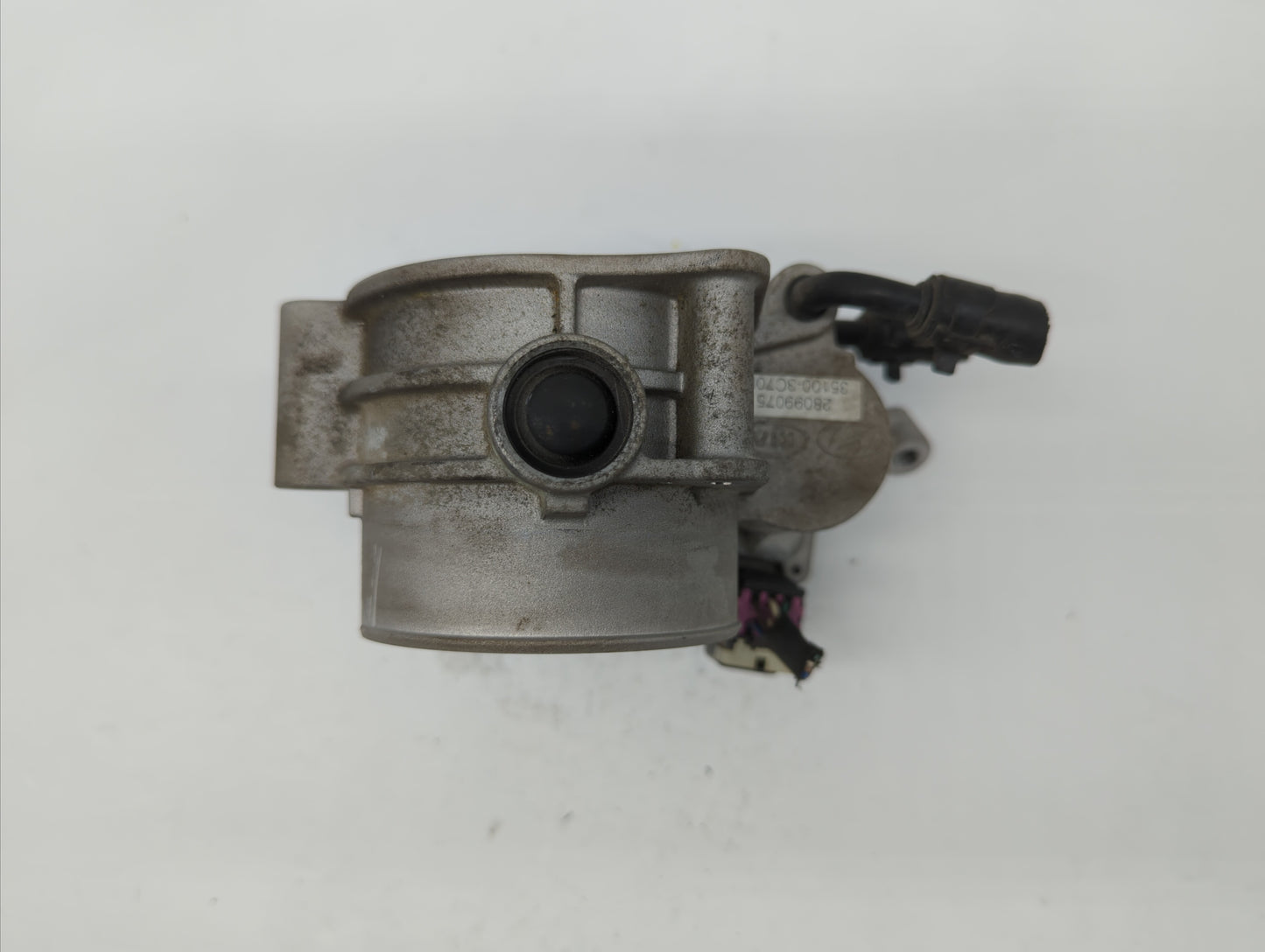 2011-2013 Kia Sorento Throttle Body P/N:28099075 35100-3C700 Fits Fits 2010 2011 2012 2013 2014 OEM Used Auto Parts - Oemuse