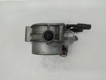 2011-2013 Kia Sorento Throttle Body P/N:28099075 35100-3C700 Fits Fits 2010 2011 2012 2013 2014 OEM Used Auto Parts
