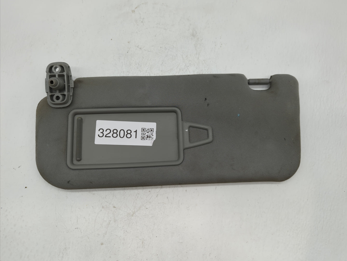 2011-2015 Kia Sorento Sun Visor Shade Replacement Passenger Right Mirror Fits Fits 2011 2012 2013 2014 2015 OEM Used Auto Pa