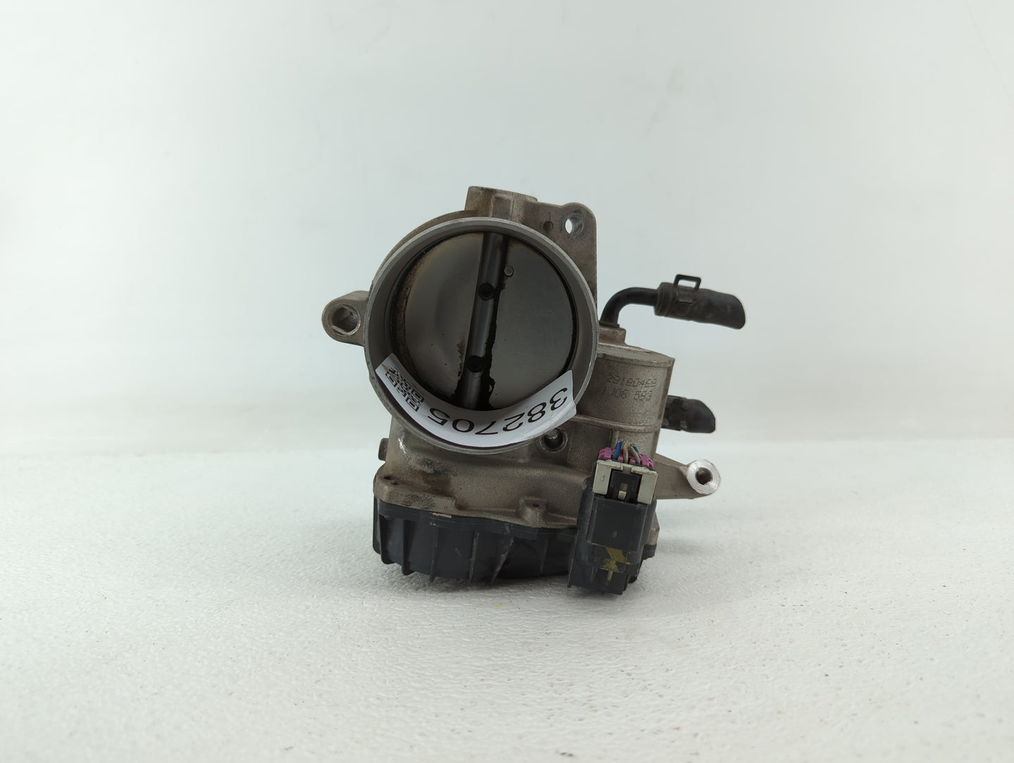 2011-2013 Kia Sorento Throttle Body P/N:28099075 35100-3C700 Fits Fits 2010 2011 2012 2013 2014 OEM Used Auto Parts - Oemuse