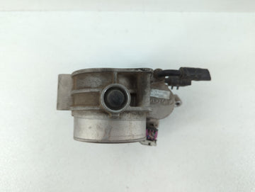 2011-2013 Kia Sorento Throttle Body P/N:28099075 35100-3C700 Fits Fits 2010 2011 2012 2013 2014 OEM Used Auto Parts