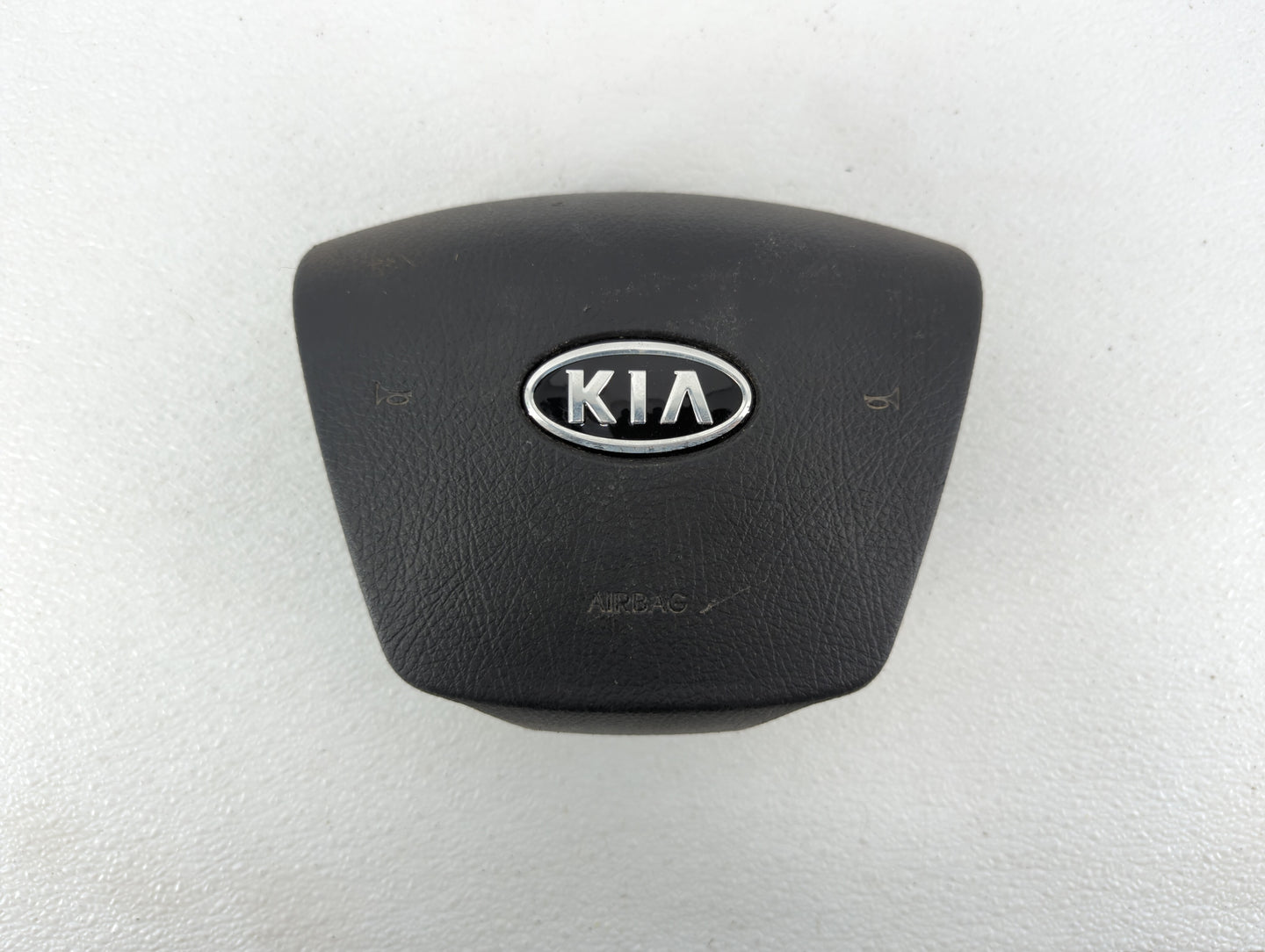 Kia Sorento Air Bag Driver Left Knee Oem - Oemusedautoparts1.com