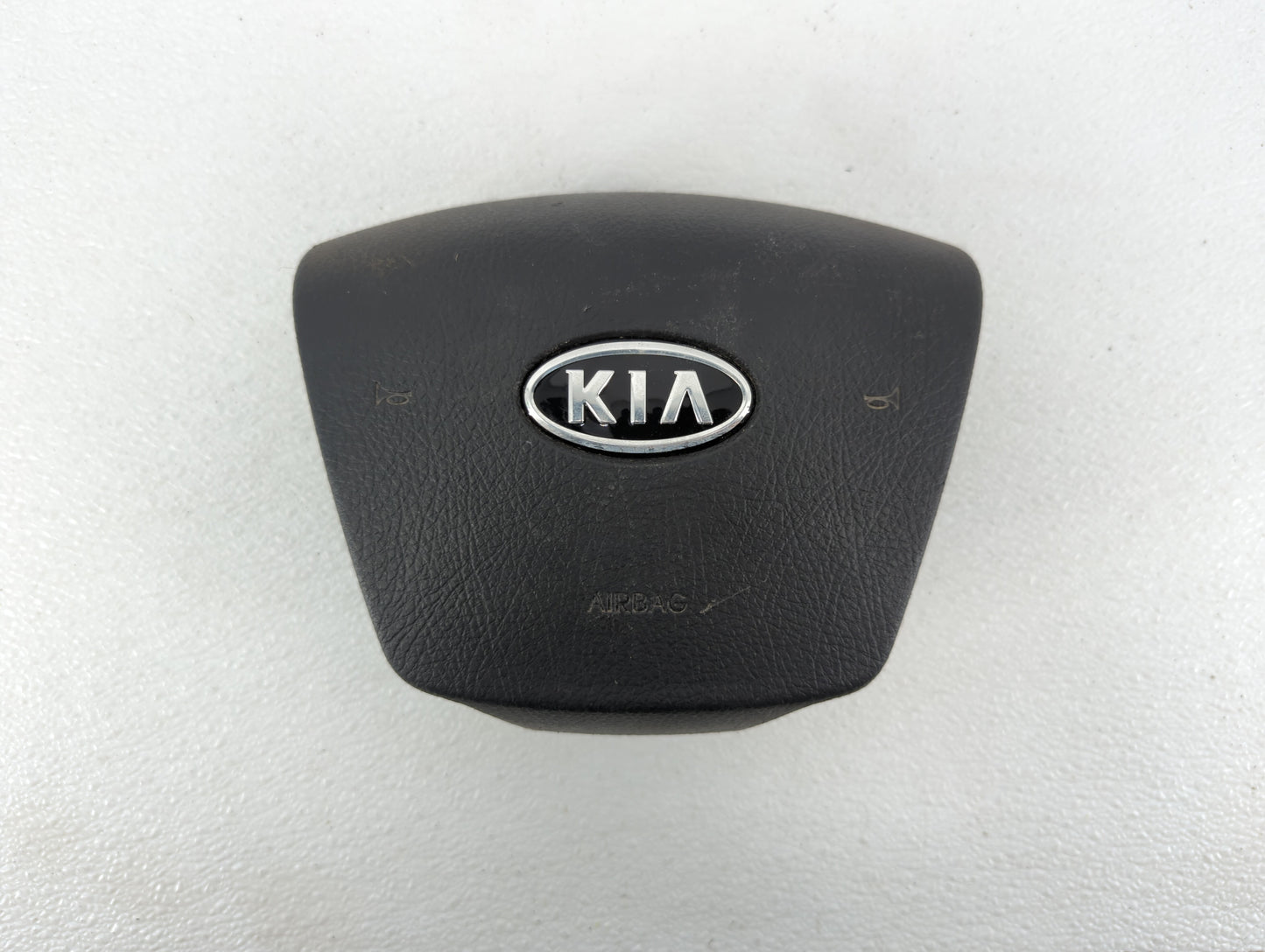 Kia Sorento Air Bag Driver Left Knee Oem - Oemusedautoparts1.com
