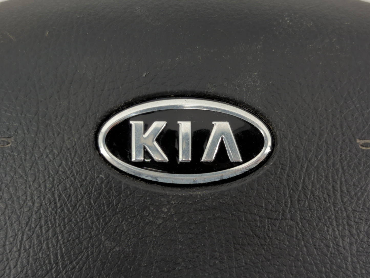 Kia Sorento Air Bag Driver Left Knee Oem - Oemusedautoparts1.com