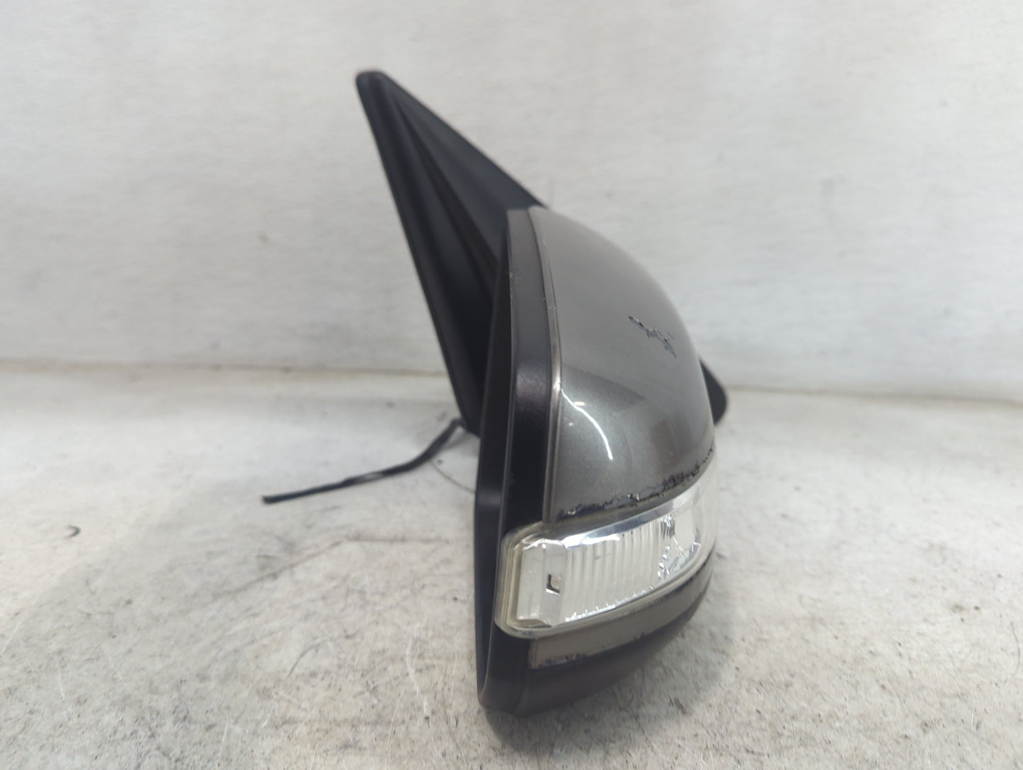 2011-2015 Kia Sorento Passenger Side View Mirror - Right Door Mirror OEM Used - Oemusedautoparts1.com