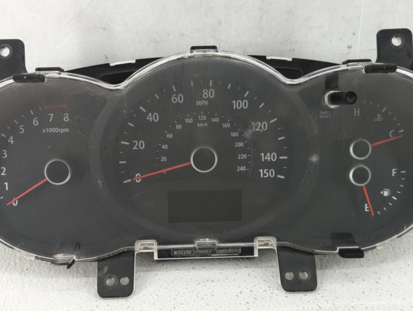 2011-2013 Kia Sorento Instrument Cluster Speedometer Gauges P/N:A2C53311478 Fits Fits 2011 2012 2013 OEM Used Auto Parts - O