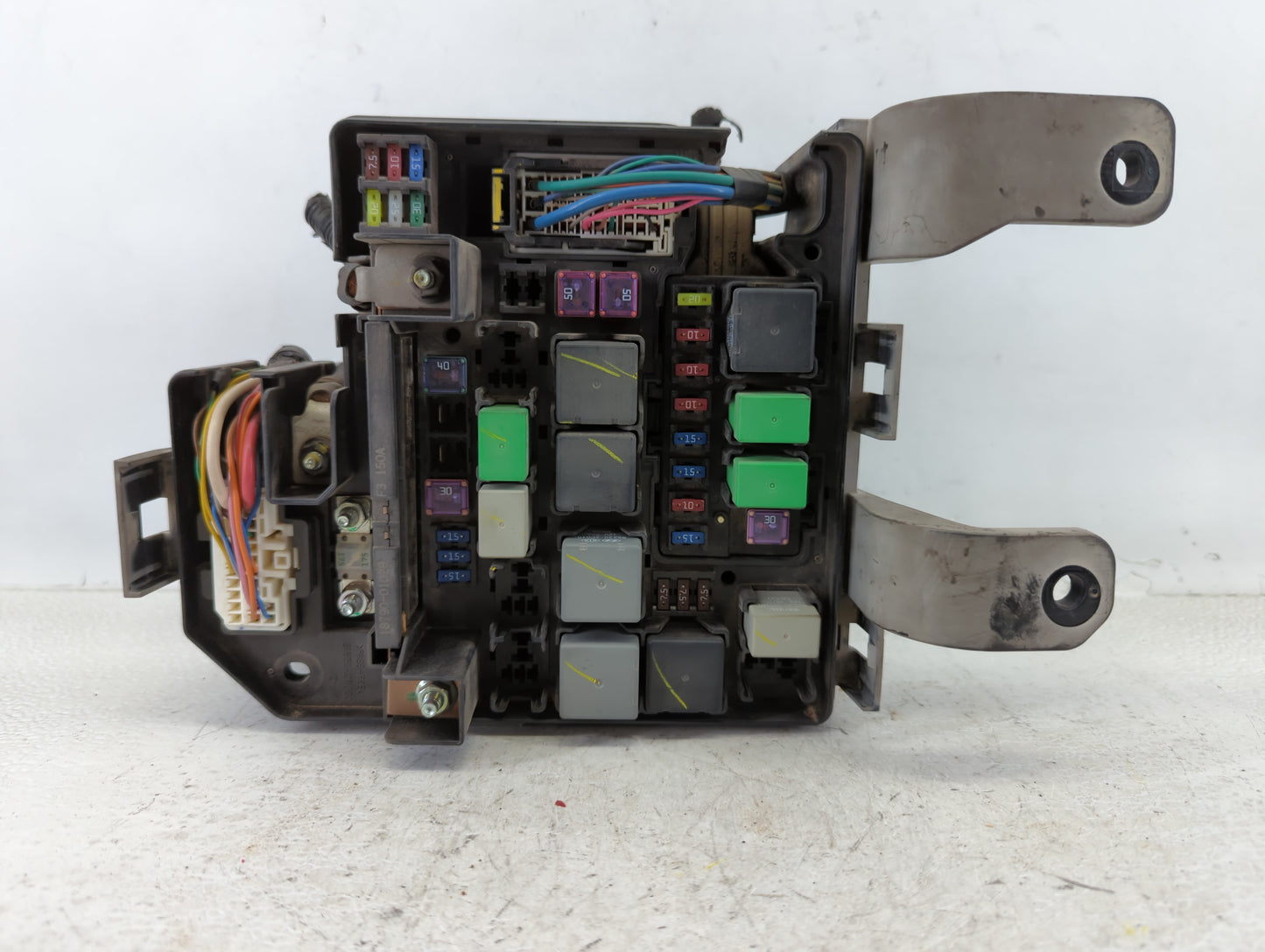 2011-2013 Kia Sorento Fusebox Fuse Box Panel Relay Module P/N:91941-2P020 Fits Fits 2011 2012 2013 OEM Used Auto Parts - Oem