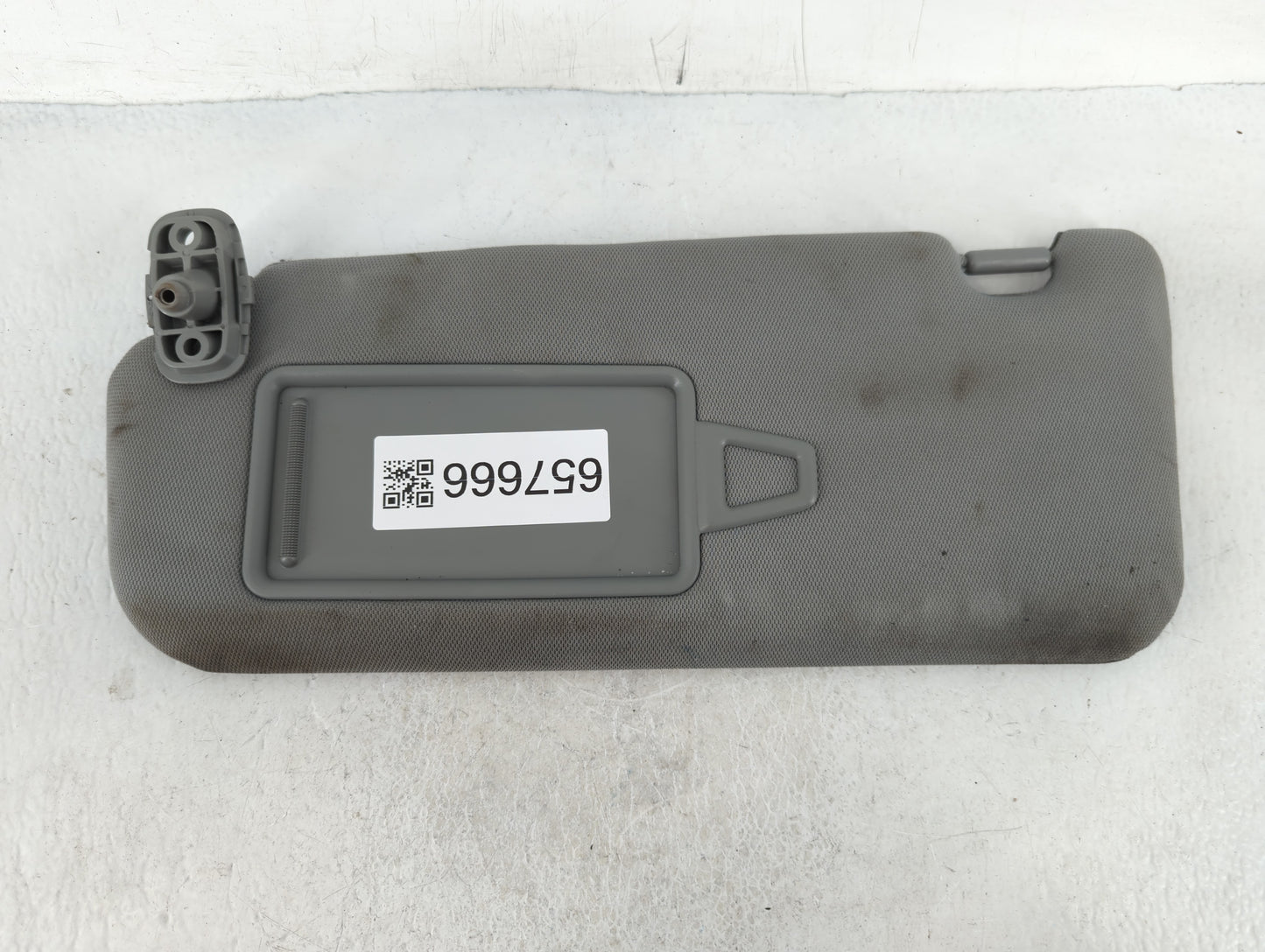 2011-2015 Kia Sorento Sun Visor Shade Replacement Driver Left Mirror Fits Fits 2011 2012 2013 2014 2015 OEM Used Auto Parts 