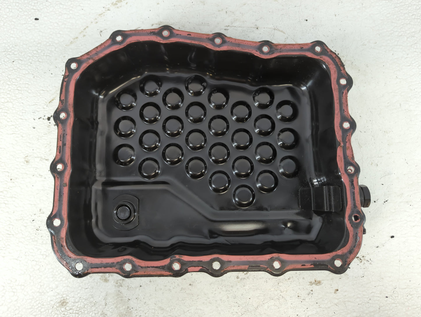 2011-2013 Kia Sorento Engine Oil Pan P/N:110527-447 Fits Fits 2006 2007 2008 2009 2010 2011 2012 2013 2014 OEM Used Auto Par