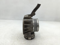 2012-2015 Kia Sorento Throttle Body P/N:35100-2G700 Fits Fits 2011 2012 2013 2014 2015 2016 OEM Used Auto Parts - Oemusedaut