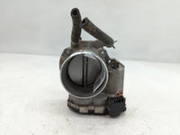 2012-2015 Kia Sorento Throttle Body P/N:35100-2G700 Fits Fits 2011 2012 2013 2014 2015 2016 OEM Used Auto Parts - Oemusedaut