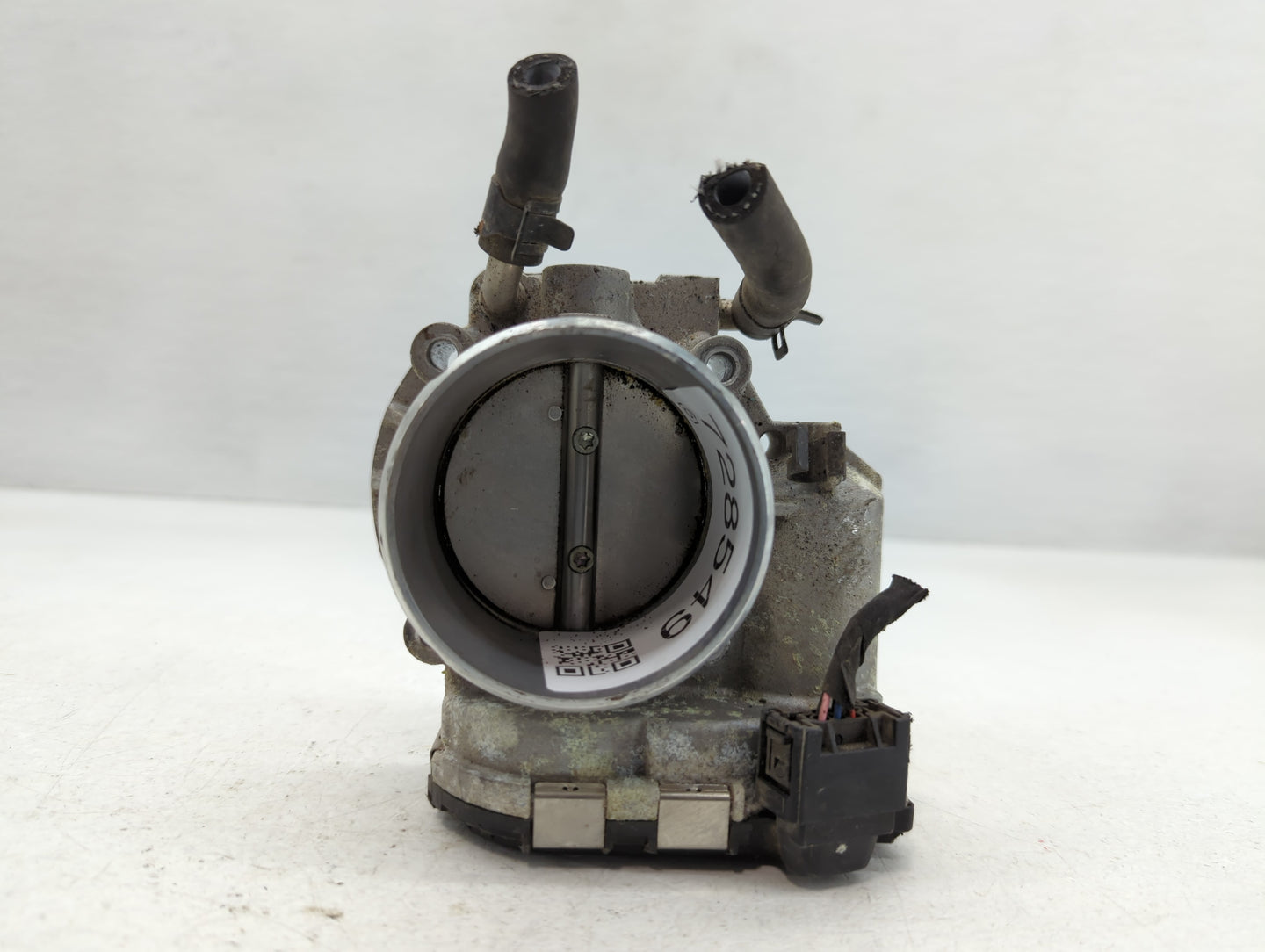 2012-2015 Kia Sorento Throttle Body P/N:35100-2G700 Fits Fits 2011 2012 2013 2014 2015 2016 OEM Used Auto Parts - Oemusedaut