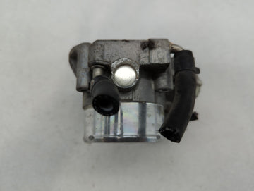 2012-2015 Kia Sorento Throttle Body P/N:35100-2G700 Fits Fits 2011 2012 2013 2014 2015 2016 OEM Used Auto Parts