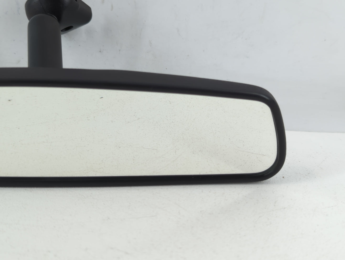 2011-2015 Kia Sorento Interior Rear View Mirror Replacement OEM P/N:IE8011083 Fits OEM Used Auto Parts - Oemusedautoparts1.c