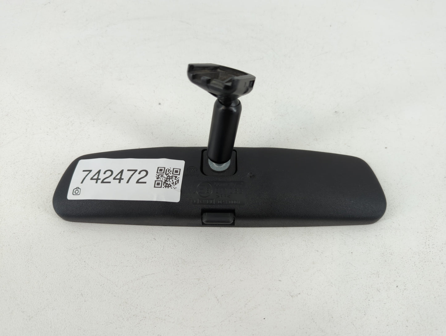 2011-2015 Kia Sorento Interior Rear View Mirror Replacement OEM P/N:IE8011083 Fits OEM Used Auto Parts - Oemusedautoparts1.c