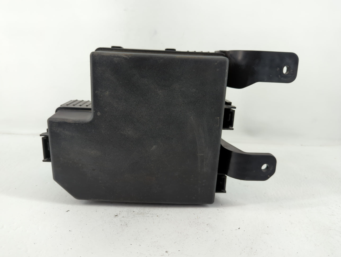 2011-2013 Kia Sorento Fusebox Fuse Box Panel Relay Module P/N:91941-2P020 Fits Fits 2011 2012 2013 OEM Used Auto Parts - Oem