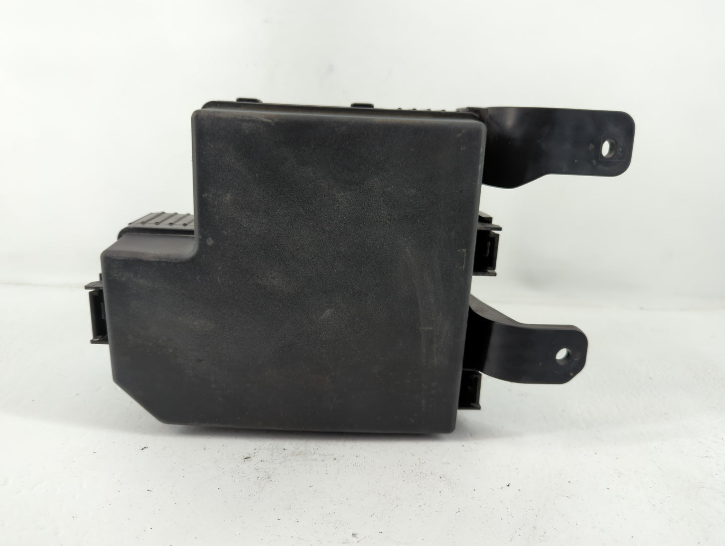 2011-2013 Kia Sorento Fusebox Fuse Box Panel Relay Module P/N:91941-2P020 Fits Fits 2011 2012 2013 OEM Used Auto Parts - Oem