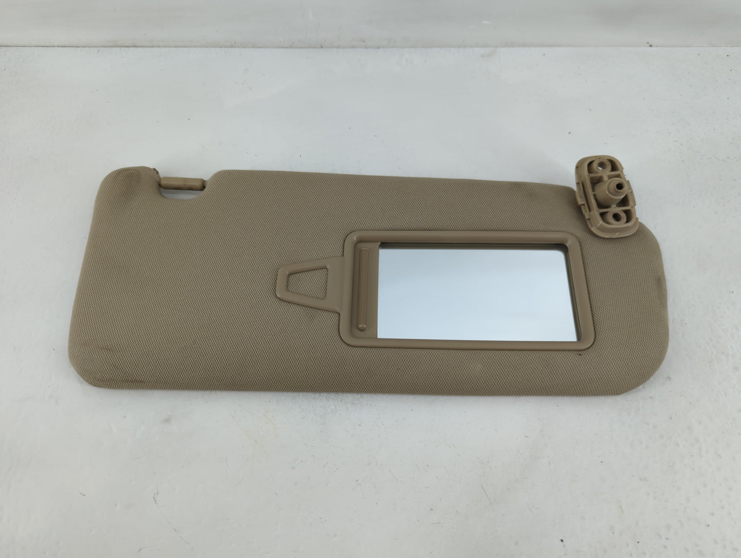 2011-2015 Kia Sorento Sun Visor Shade Replacement Passenger Right Mirror Fits Fits 2011 2012 2013 2014 2015 OEM Used Auto Pa