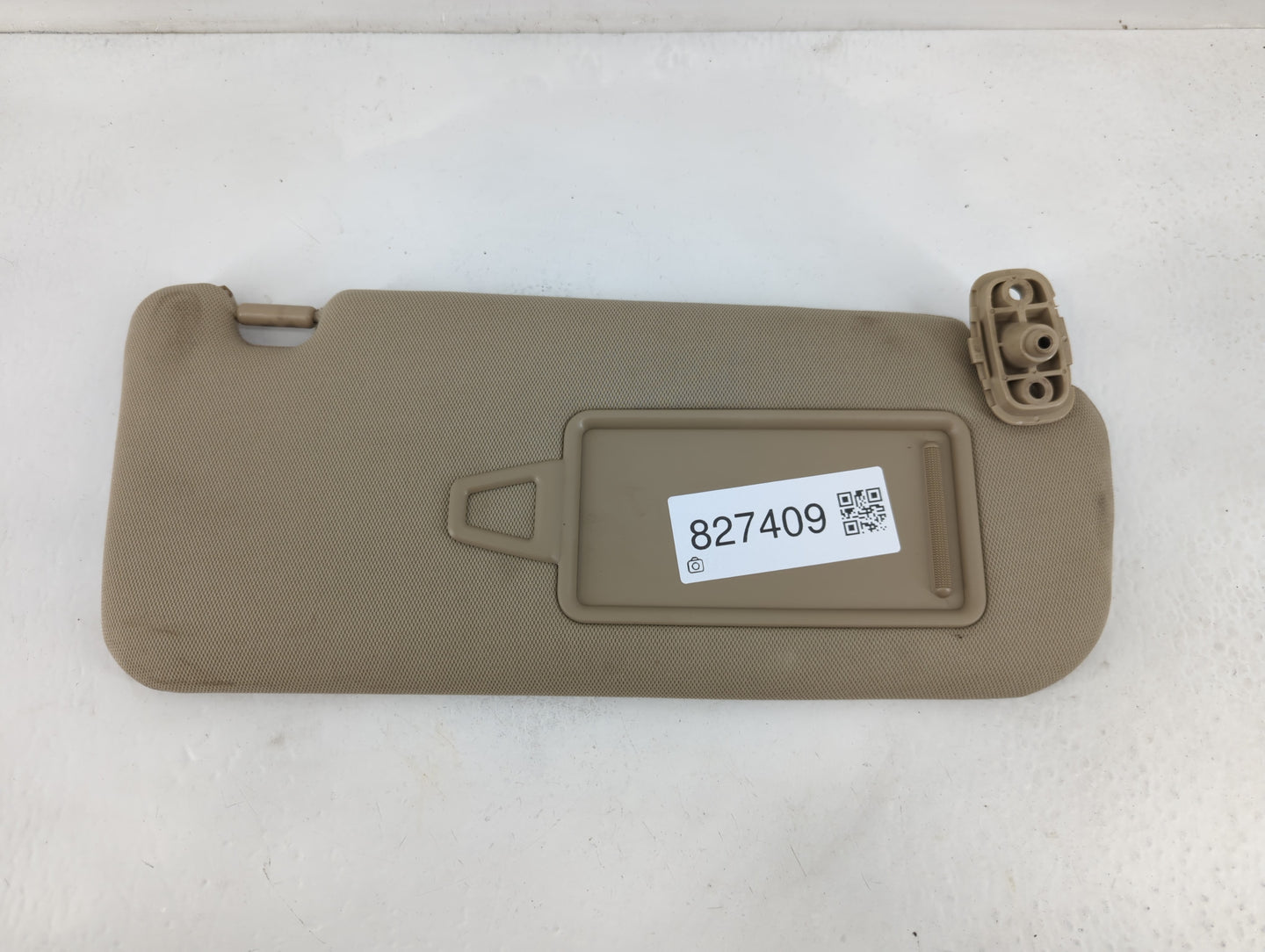 2011-2015 Kia Sorento Sun Visor Shade Replacement Passenger Right Mirror Fits Fits 2011 2012 2013 2014 2015 OEM Used Auto Pa