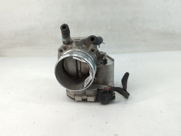 2011-2013 Kia Sorento Throttle Body P/N:35100-2G700 Fits Fits 2010 2011 2012 2013 2014 OEM Used Auto Parts - Oemusedautopart