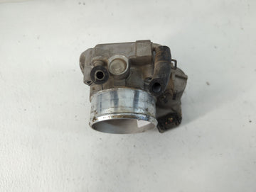 2012-2015 Kia Sorento Throttle Body P/N:35100-2G700 Fits Fits 2011 2012 2013 2014 2015 2016 OEM Used Auto Parts
