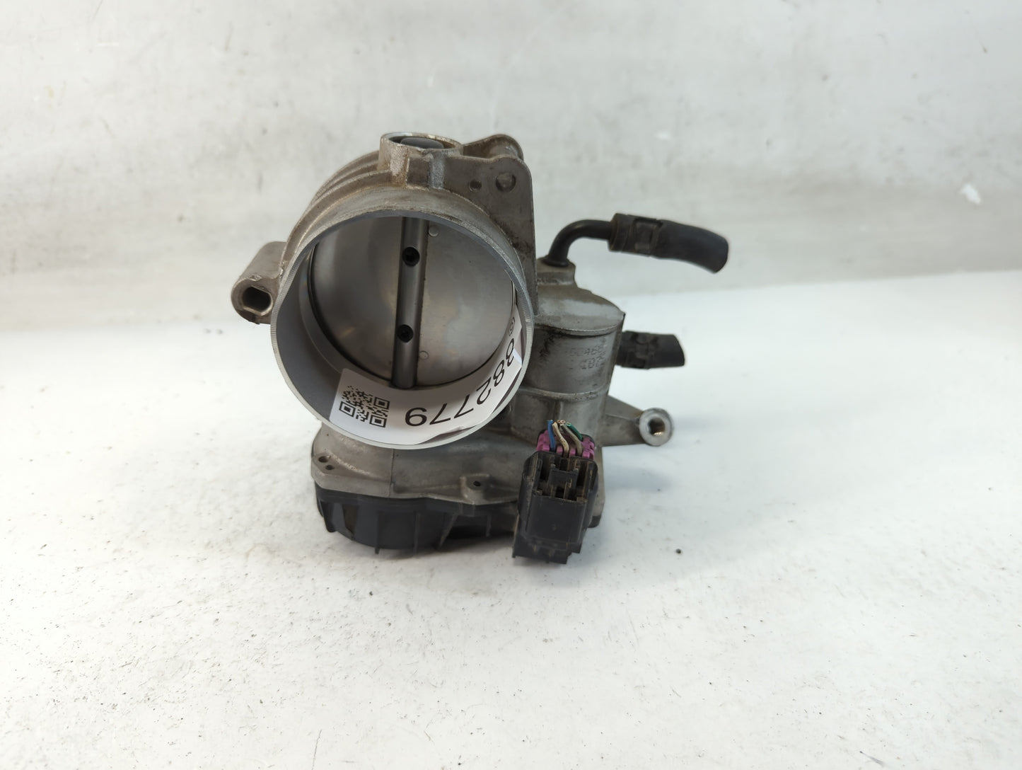 2011-2013 Kia Sorento Throttle Body P/N:DG6130826B05550 Fits Fits 2010 2011 2012 2013 2014 OEM Used Auto Parts - Oemusedauto