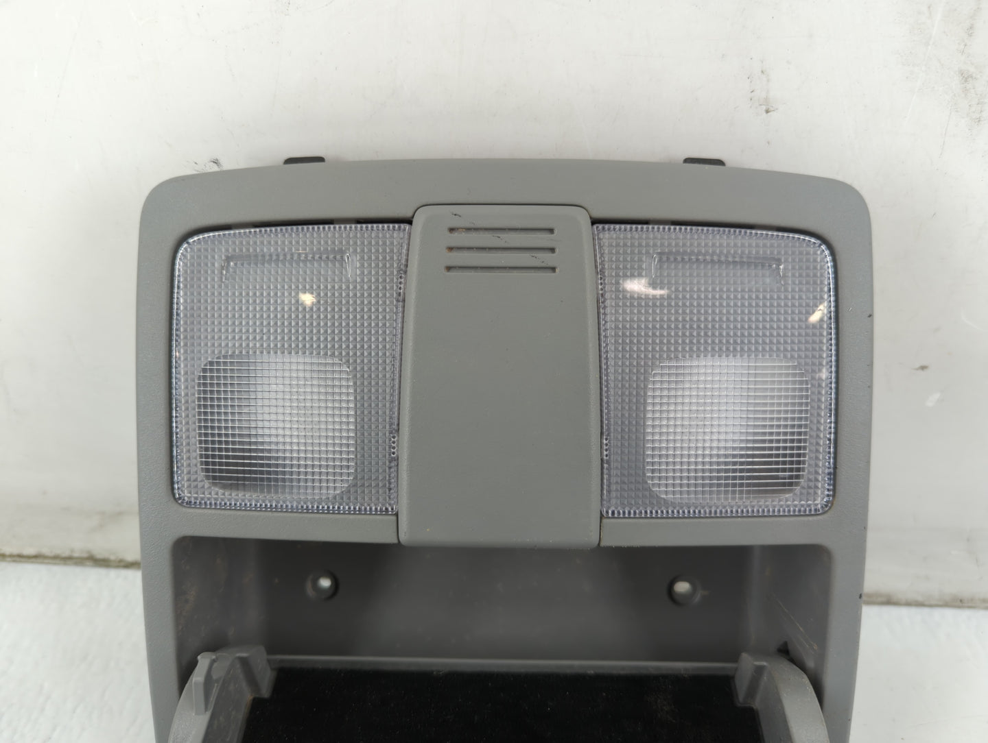2012 Kia Sorento Overhead Roof Console - Oemusedautoparts1.com