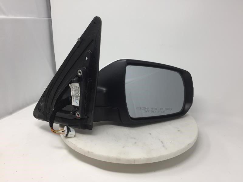 2012 Kia Sorento Passenger Side View Mirror - Right Door Mirror OEM Used - Oemusedautoparts1.com