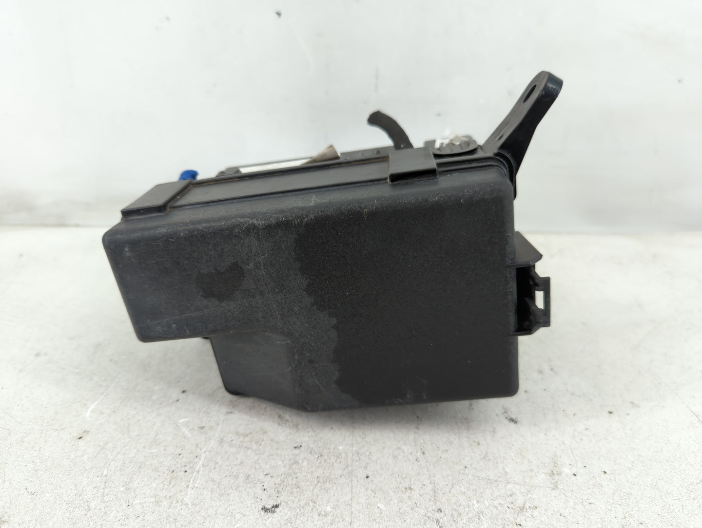2012-2013 Kia Soul Fusebox Fuse Box Panel Relay Module P/N:914182K160 Fits Fits 2012 2013 OEM Used Auto Parts - Oemusedautop