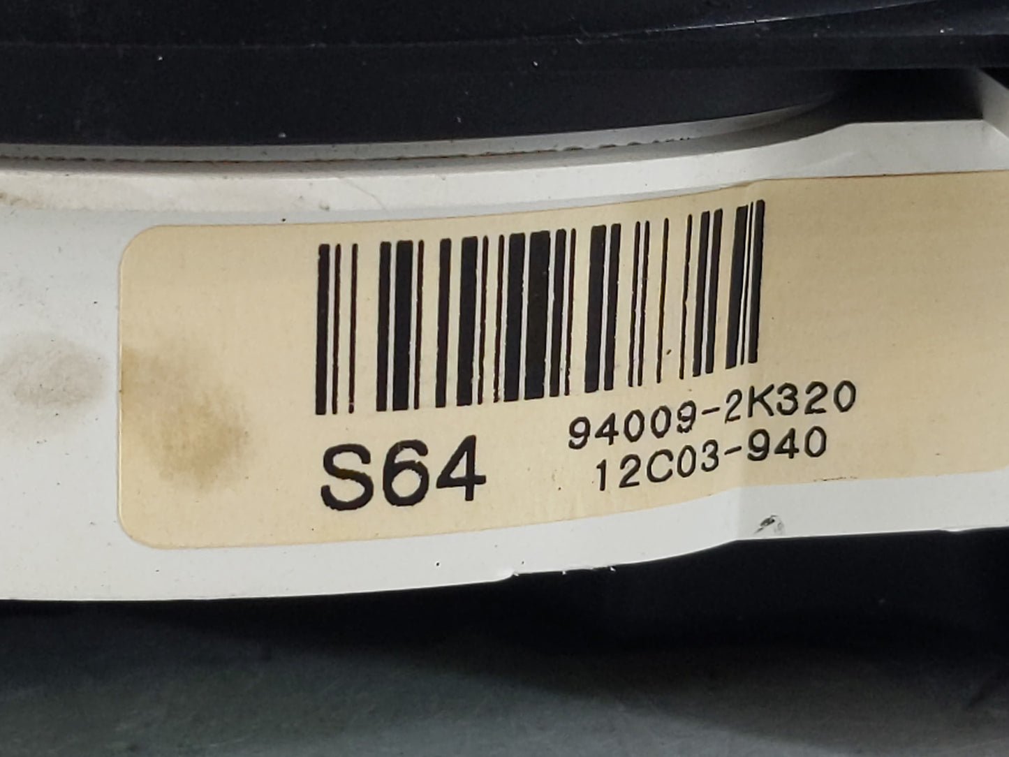 2012-2013 Kia Soul Instrument Cluster Speedometer Gauges P/N:94009-2K320 Fits Fits 2012 2013 OEM Used Auto Parts - Oemusedau