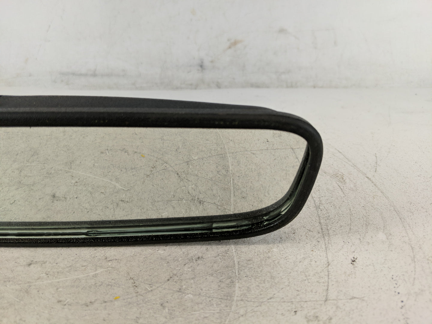 2010-2021 Kia Soul Interior Rear View Mirror Replacement OEM P/N:E4012143 Fits OEM Used Auto Parts - Oemusedautoparts1.com