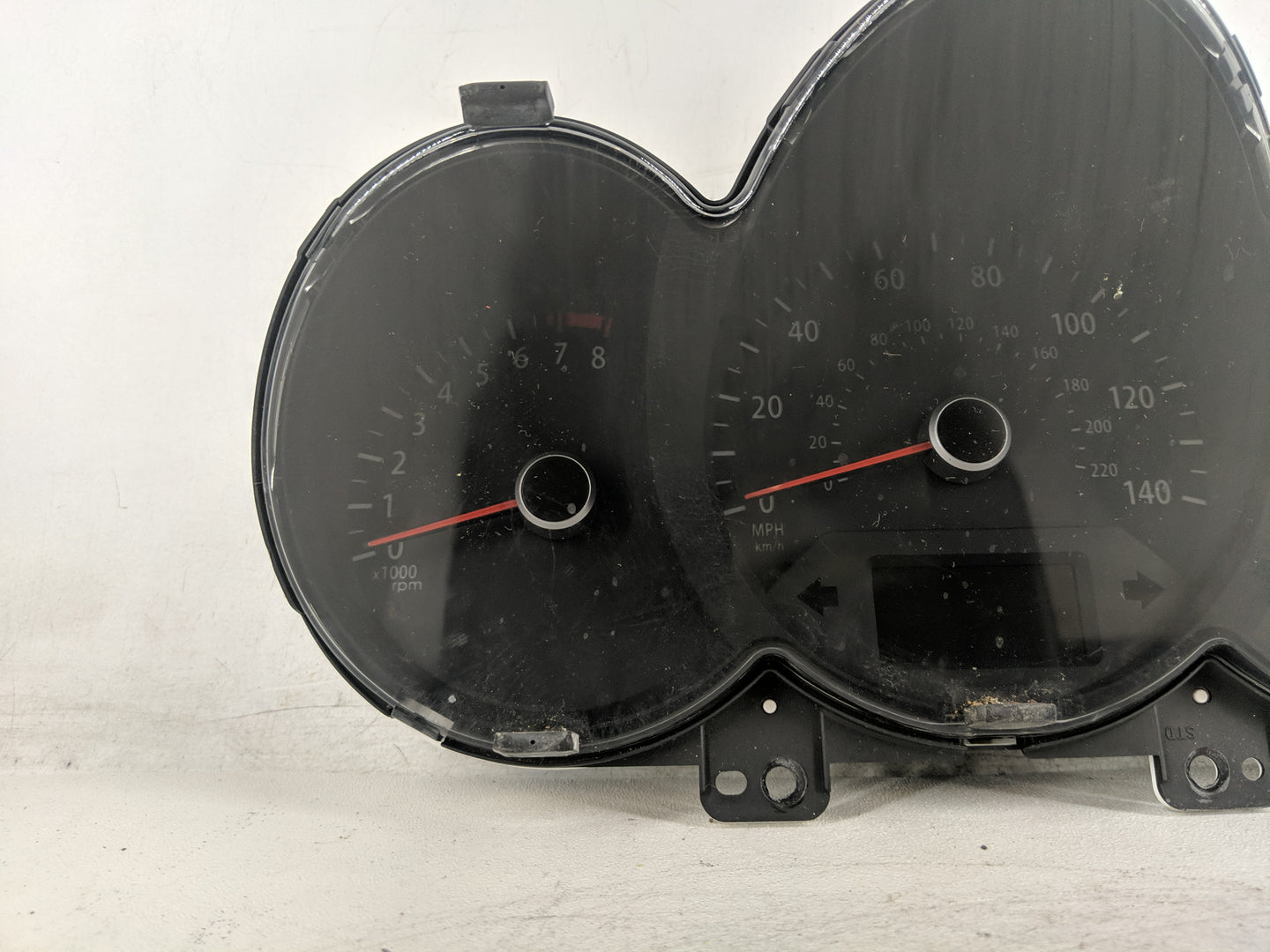 2012-2013 Kia Soul Instrument Cluster Speedometer Gauges P/N:94009-2K320 A2C31374000 Fits Fits 2012 2013 OEM Used Auto Parts