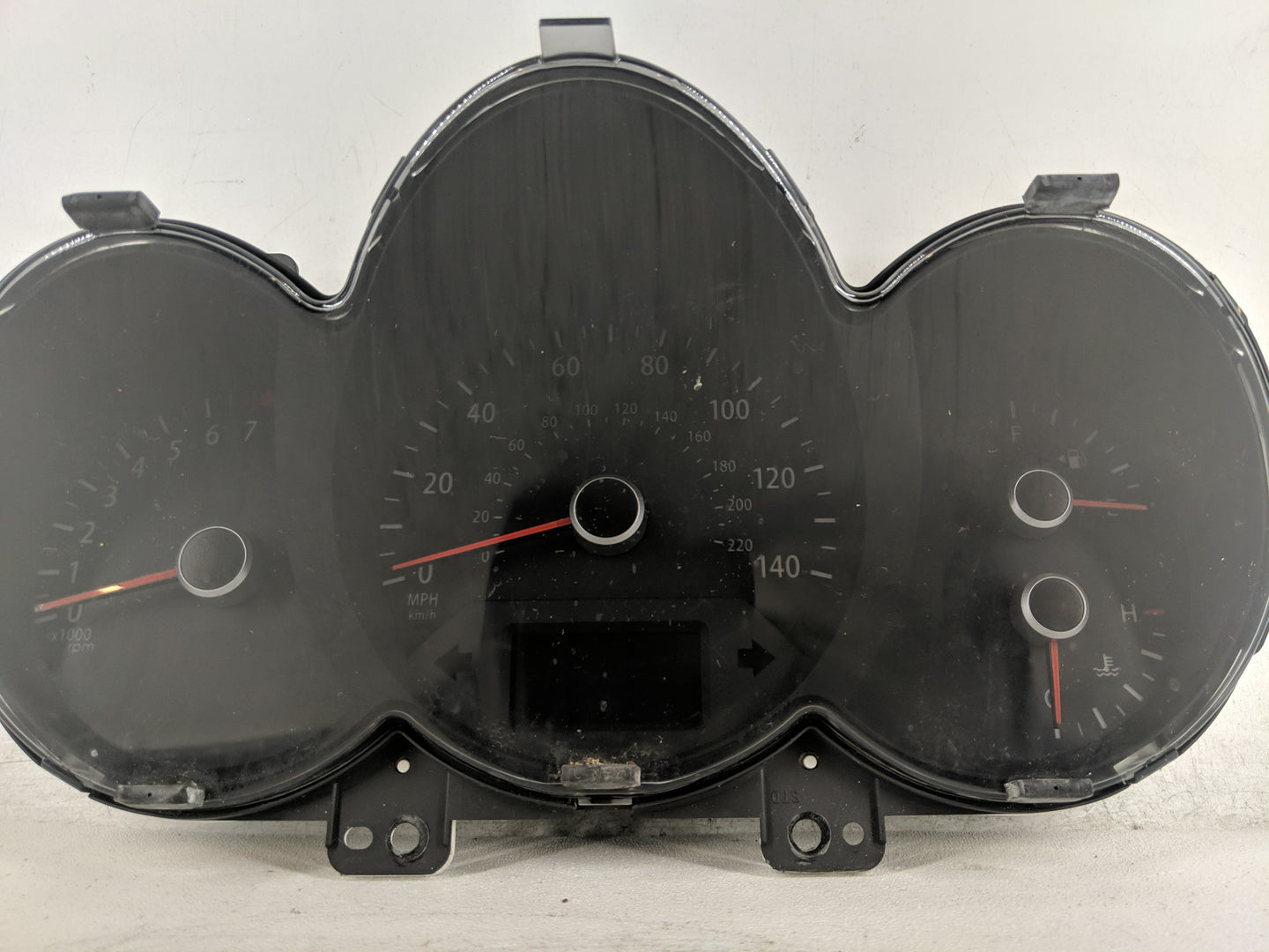 2012-2013 Kia Soul Instrument Cluster Speedometer Gauges P/N:94009-2K320 A2C31374000 Fits Fits 2012 2013 OEM Used Auto Parts