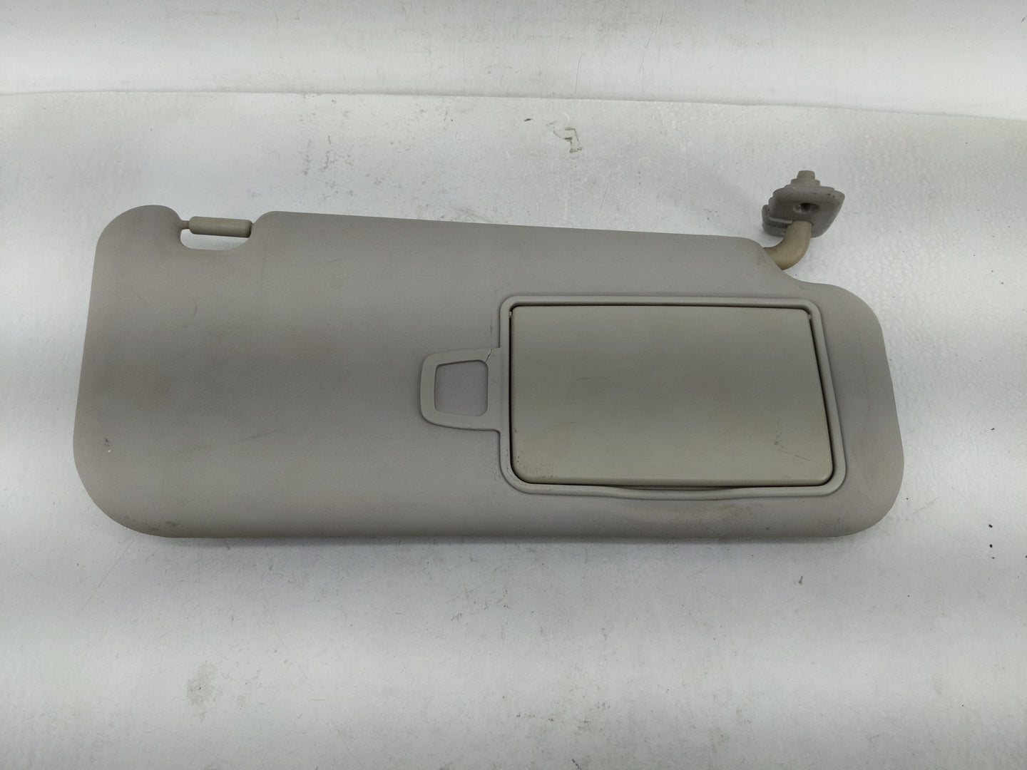 2010-2013 Kia Soul Sun Visor Shade Replacement Passenger Right Mirror Fits Fits 2010 2011 2012 2013 OEM Used Auto Parts - Oe