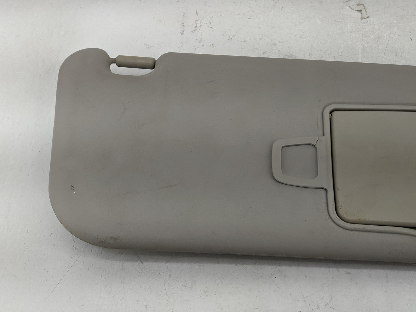 2010-2013 Kia Soul Sun Visor Shade Replacement Passenger Right Mirror Fits Fits 2010 2011 2012 2013 OEM Used Auto Parts - Oe