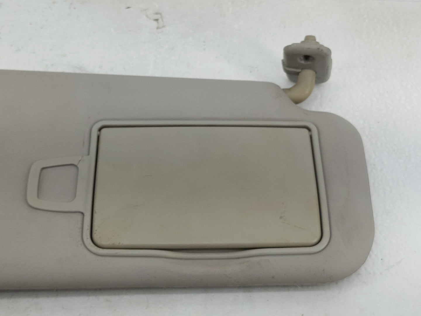 2010-2013 Kia Soul Sun Visor Shade Replacement Passenger Right Mirror Fits Fits 2010 2011 2012 2013 OEM Used Auto Parts - Oe