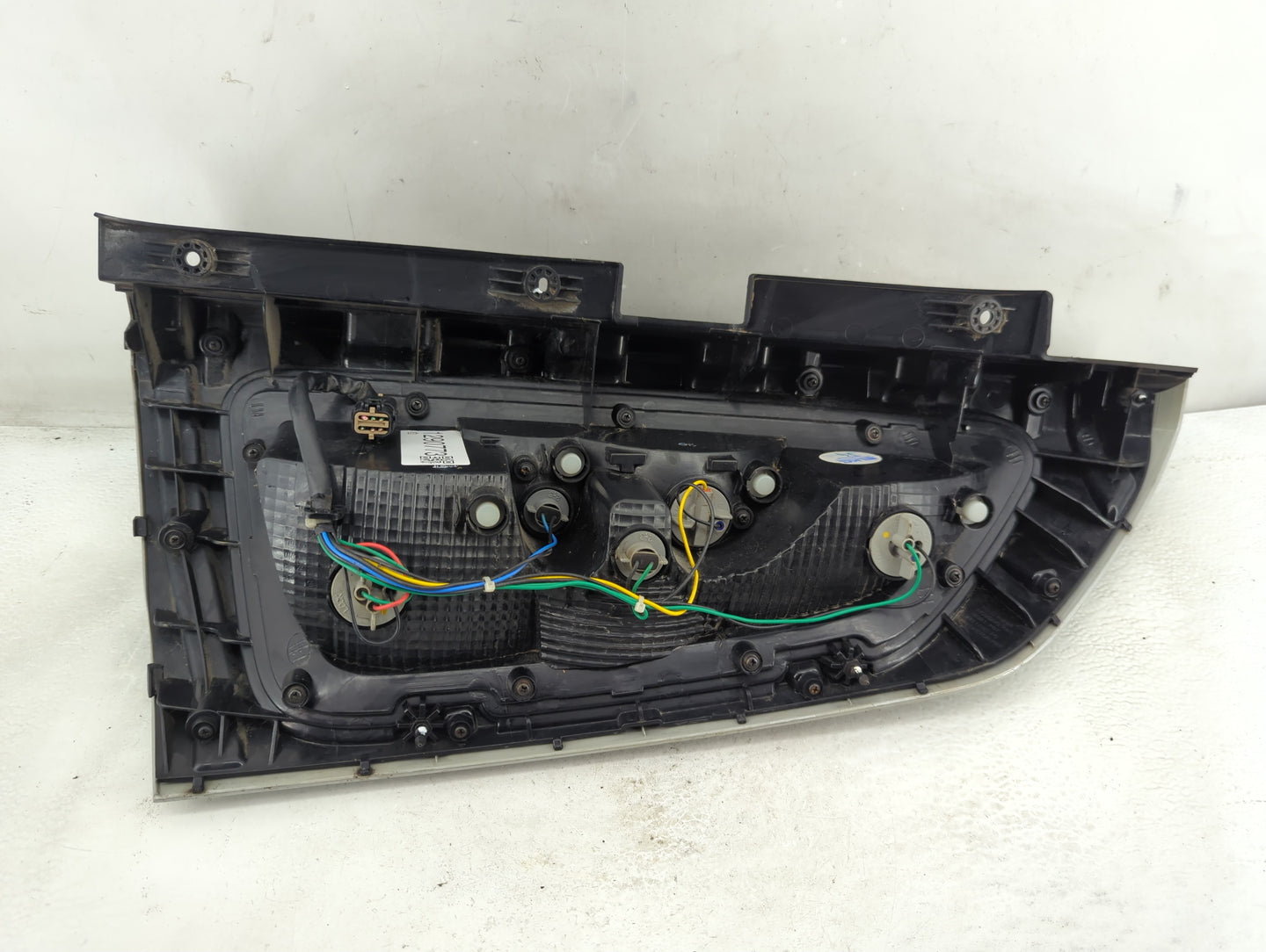 2012-2013 Kia Soul Tail Light Assembly Driver Left OEM Fits Fits 2012 2013 OEM Used Auto Parts - Oemusedautoparts1.com