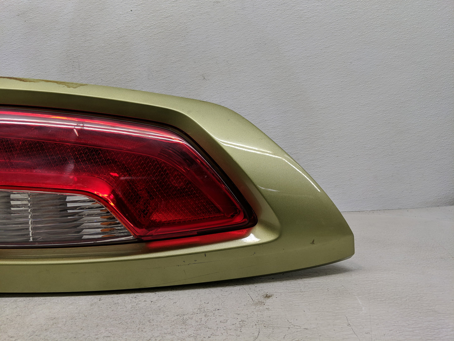 2012-2013 Kia Soul Tail Light Assembly Driver Left OEM Fits Fits 2012 2013 OEM Used Auto Parts - Oemusedautoparts1.com